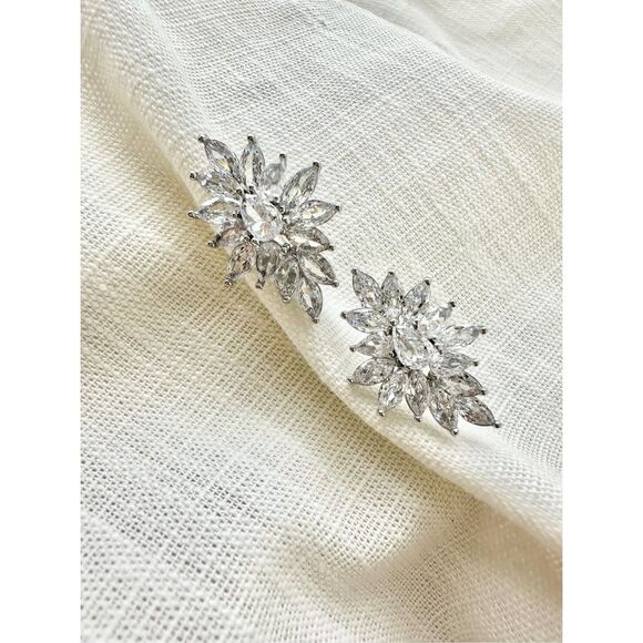Cubic Zirconia starburst stud earrings - Picture 1 of 3